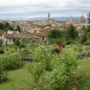 *** Affittacamere Al Giardino Delle Rose Italia