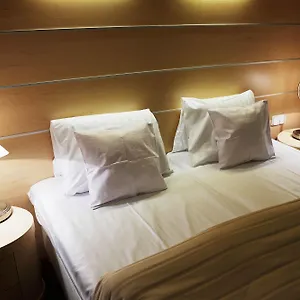 *** Hotel Domus Expo Italia